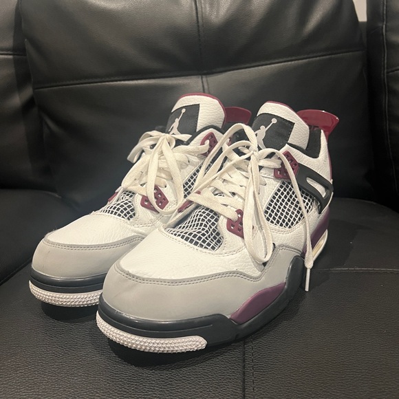 Jordan 4 Retro PSG Paris Saint Germain (GS) - Picture 2 of 5